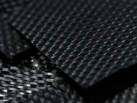Immagine: presentazione tecnica e parti in carbonio