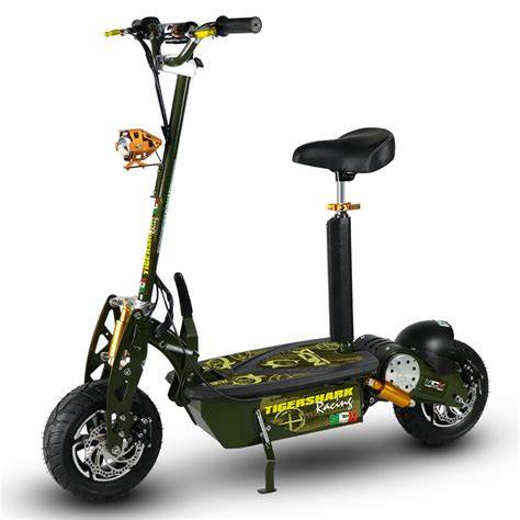 monopattino elettrico design sportivo moderno