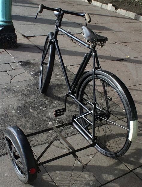 Diverse tipologie di sidecar per bicicletta in vendita
