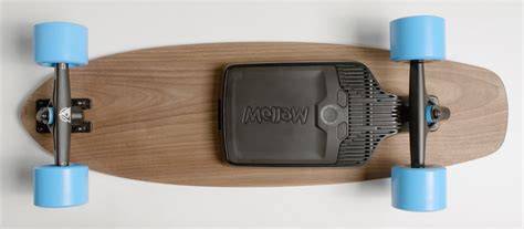 mellow motorino skateboard immagine