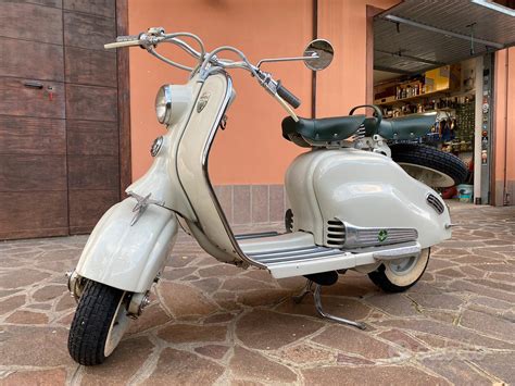 Immagine di una Lambretta LN 150 Epoca