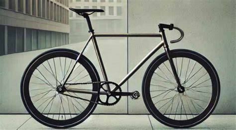 espansione contenuti immagini bici a scatto fisso