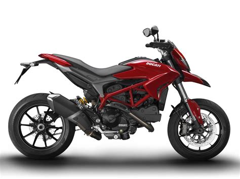Ducati Hypermotard 821 in azione