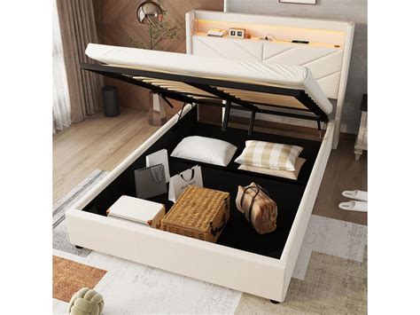 vista interna di un letto contenitore 140x190 con coperte e lenzuola