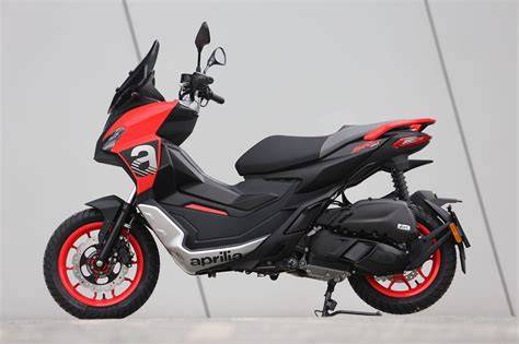 Immagine design SR Max frontale aggressivo
