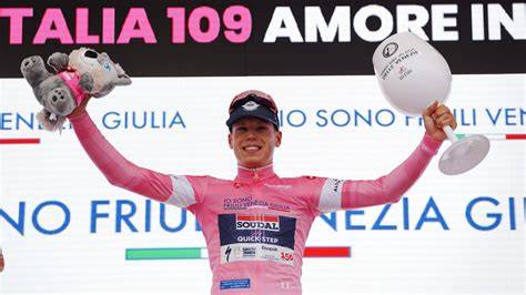 caduta sprint Giro d’Italia dinamica finale