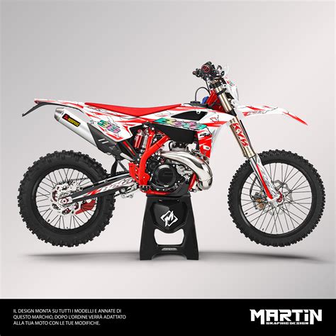 Vetrina di diversi stili di grafiche per moto