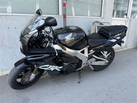 Carenatura forata FireBlade 893