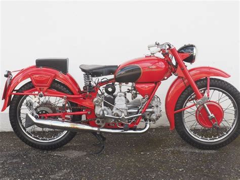 Moto Guzzi Falcone restaurata