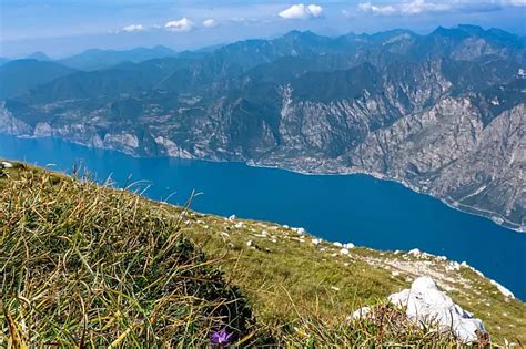 panorama Lago di Garda dall Altissimo
