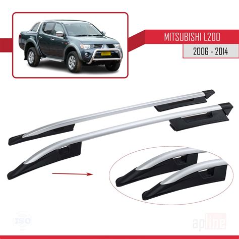 Mitsubishi L200 con portapacchi sul tetto