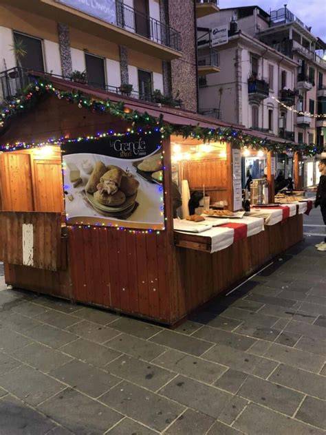 mercatini di natale a cosenza piazza bilotti