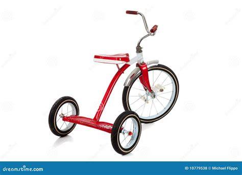 Triciclo Italtrike classico rosso su sfondo neutro