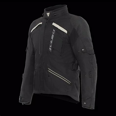 Schema di una giacca da moto 4 stagioni con strati rimovibili